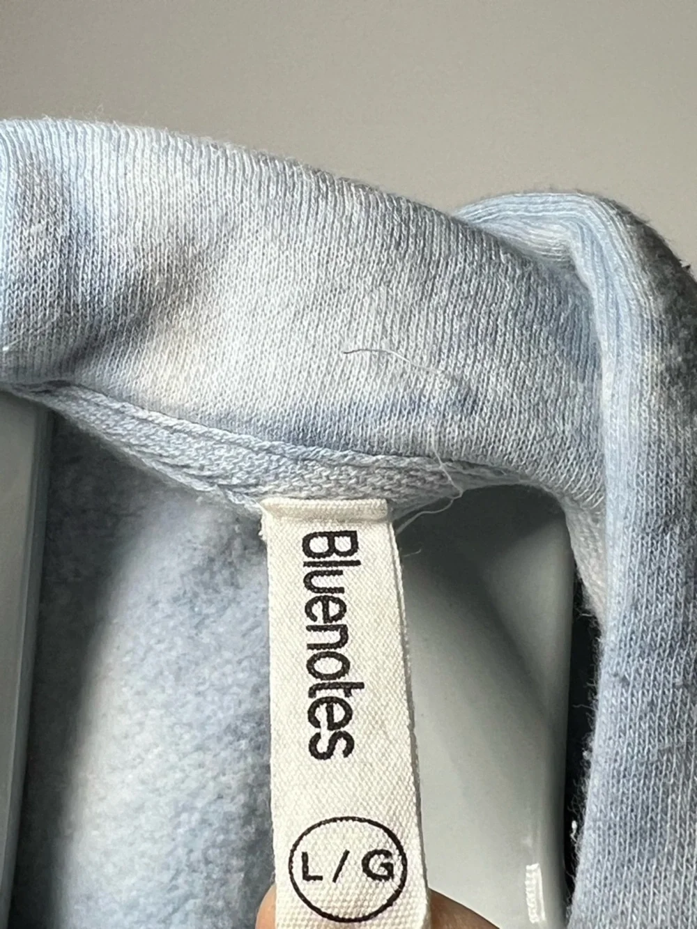 ♡ 4 for $40 ♡ Bluenotes Light Blue Tie-Dye Cropped Hoodie - Picture 5 of 6